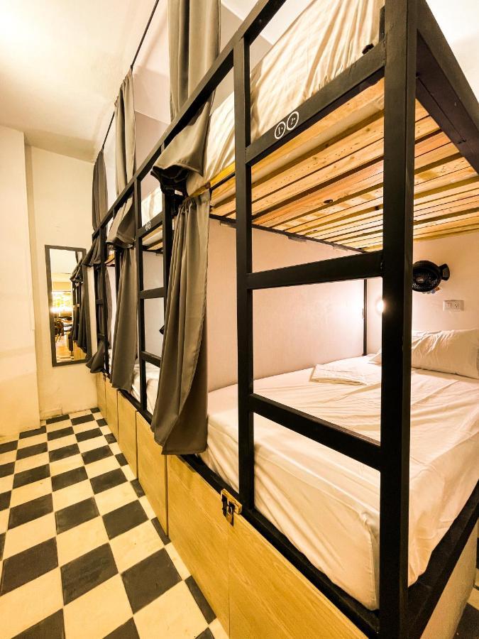 Baku Laureles Hostel เมเดยิน ภายนอก รูปภาพ
